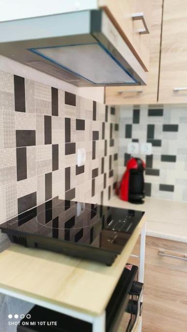 Cozy Apartment In Volos!! ภายนอก รูปภาพ